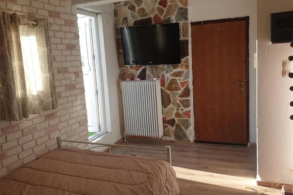 Καλινοβου 1 Κευελπιδων Πεδιον Αρεωσ Apartamento Atenas Exterior foto