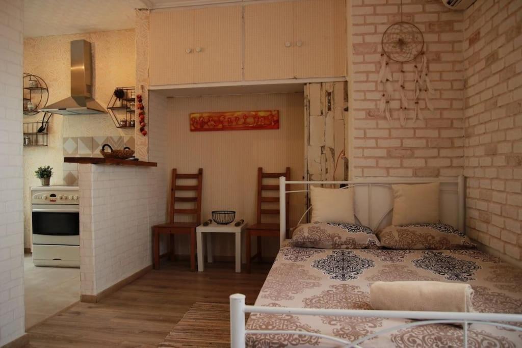 Καλινοβου 1 Κευελπιδων Πεδιον Αρεωσ Apartamento Atenas Exterior foto
